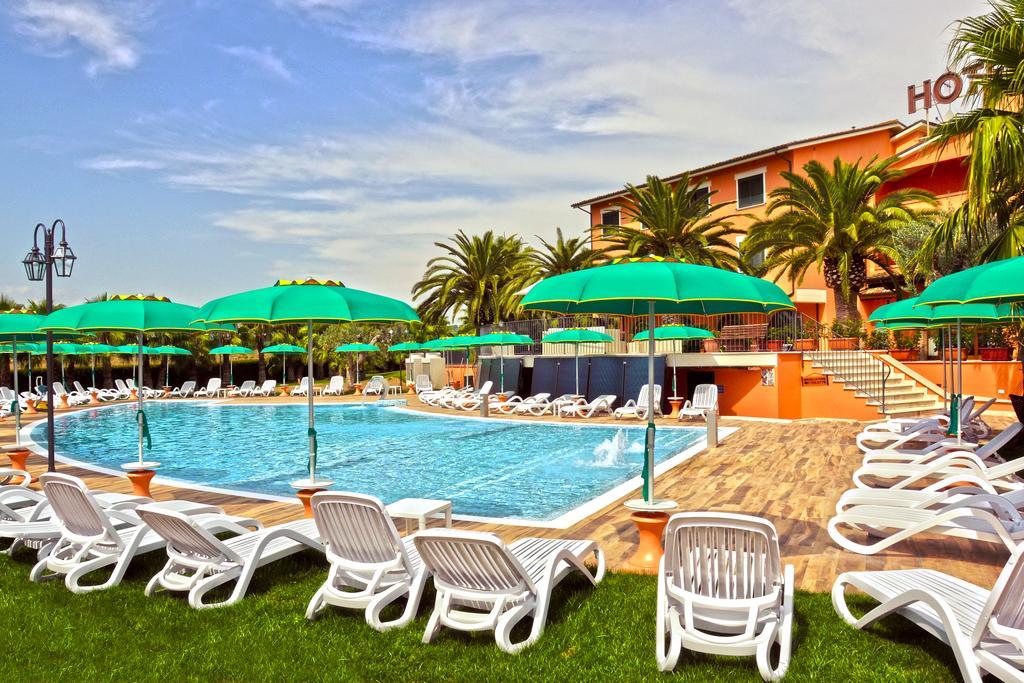 Villa Luigi Hotel & Restaurant Nuova Gestione Villa Rosa Di Martinsicuro Εξωτερικό φωτογραφία