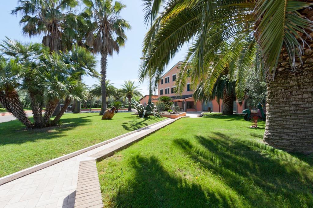 Villa Luigi Hotel & Restaurant Nuova Gestione Villa Rosa Di Martinsicuro Εξωτερικό φωτογραφία
