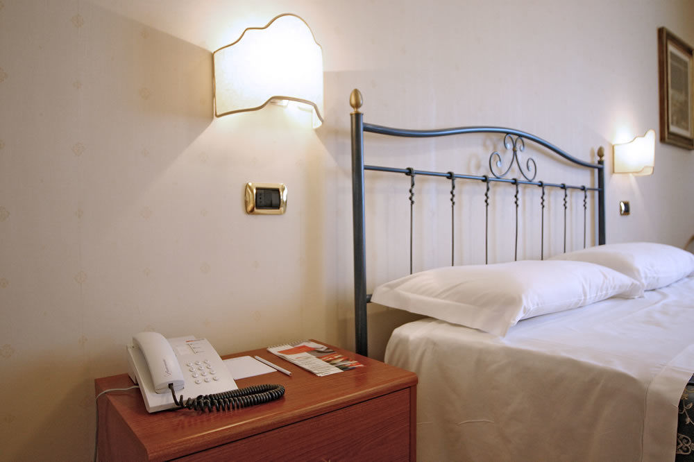 Villa Luigi Hotel & Restaurant Nuova Gestione Villa Rosa Di Martinsicuro Εξωτερικό φωτογραφία