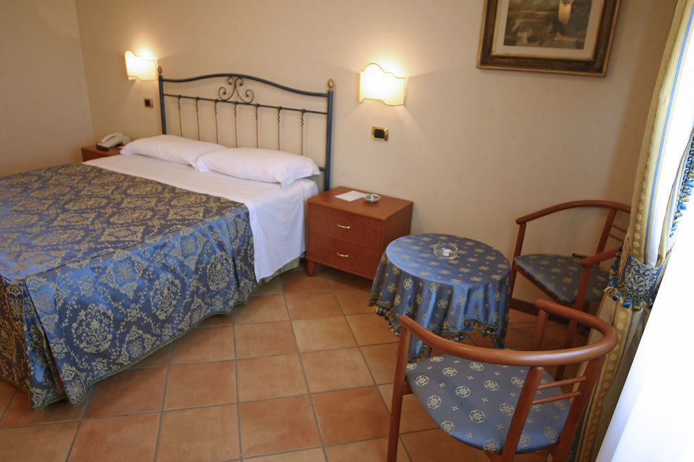 Villa Luigi Hotel & Restaurant Nuova Gestione Villa Rosa Di Martinsicuro Εξωτερικό φωτογραφία